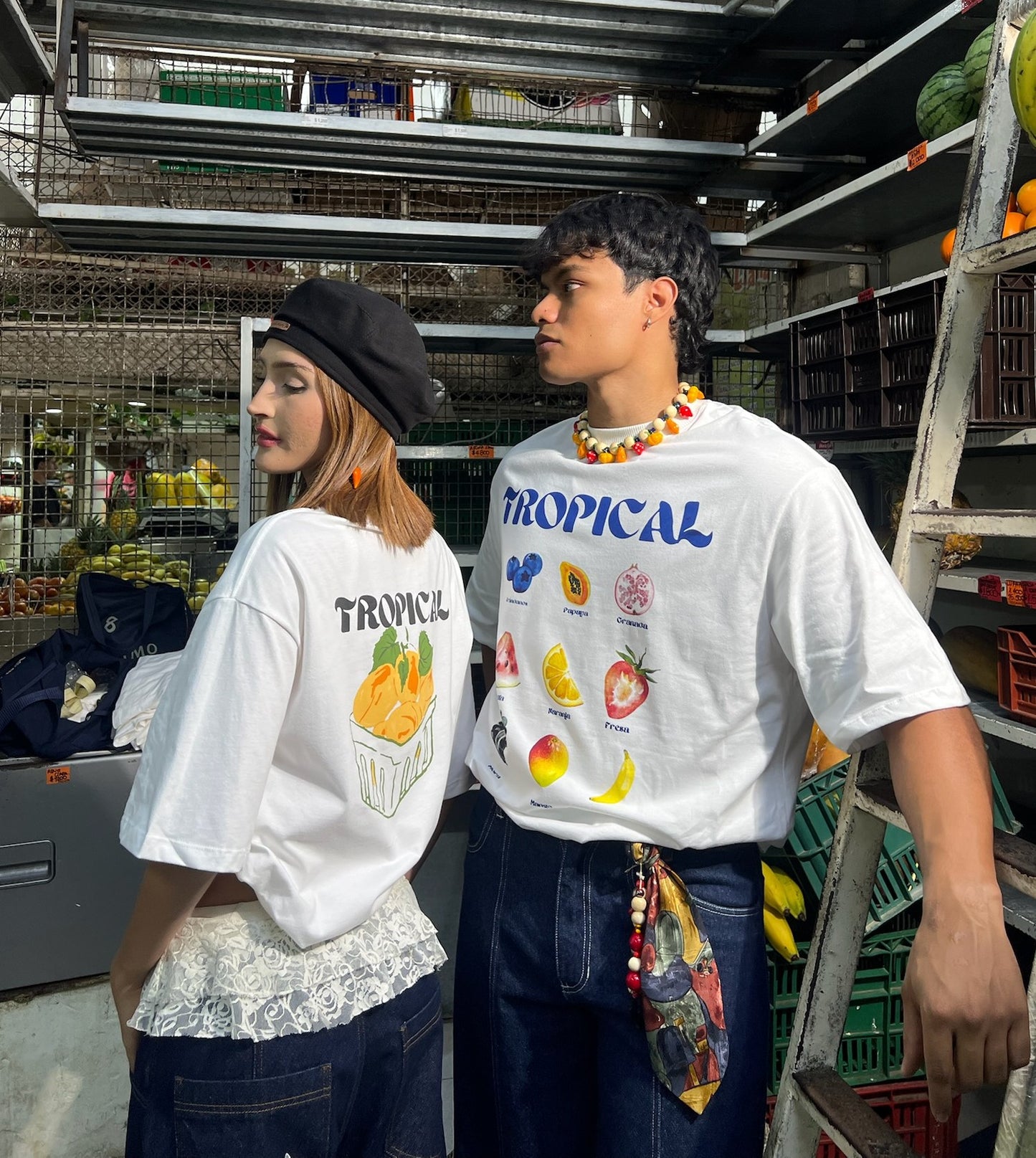 Colección tropical dúo de camisetas